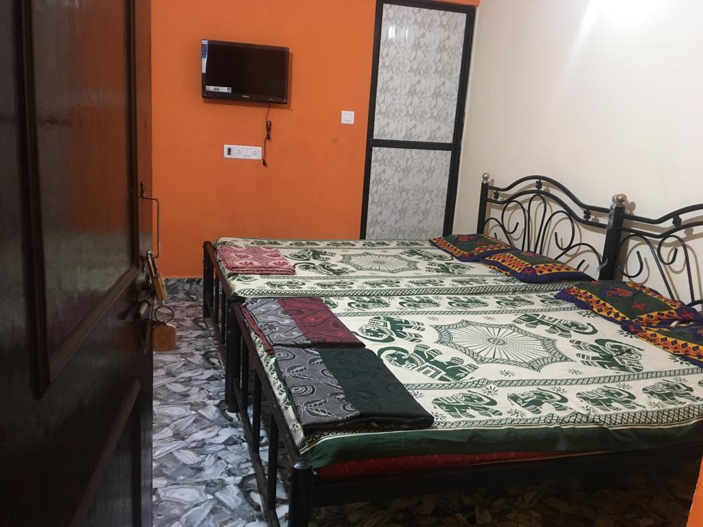 Fernandes Guest House Calangute Buitenkant foto
